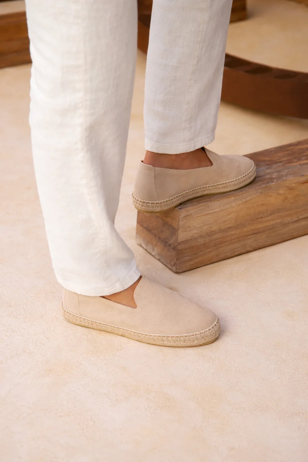 ST.TROPEZ ESPADRILLAS IN PELLE SCAMOSCIATA BEIGE