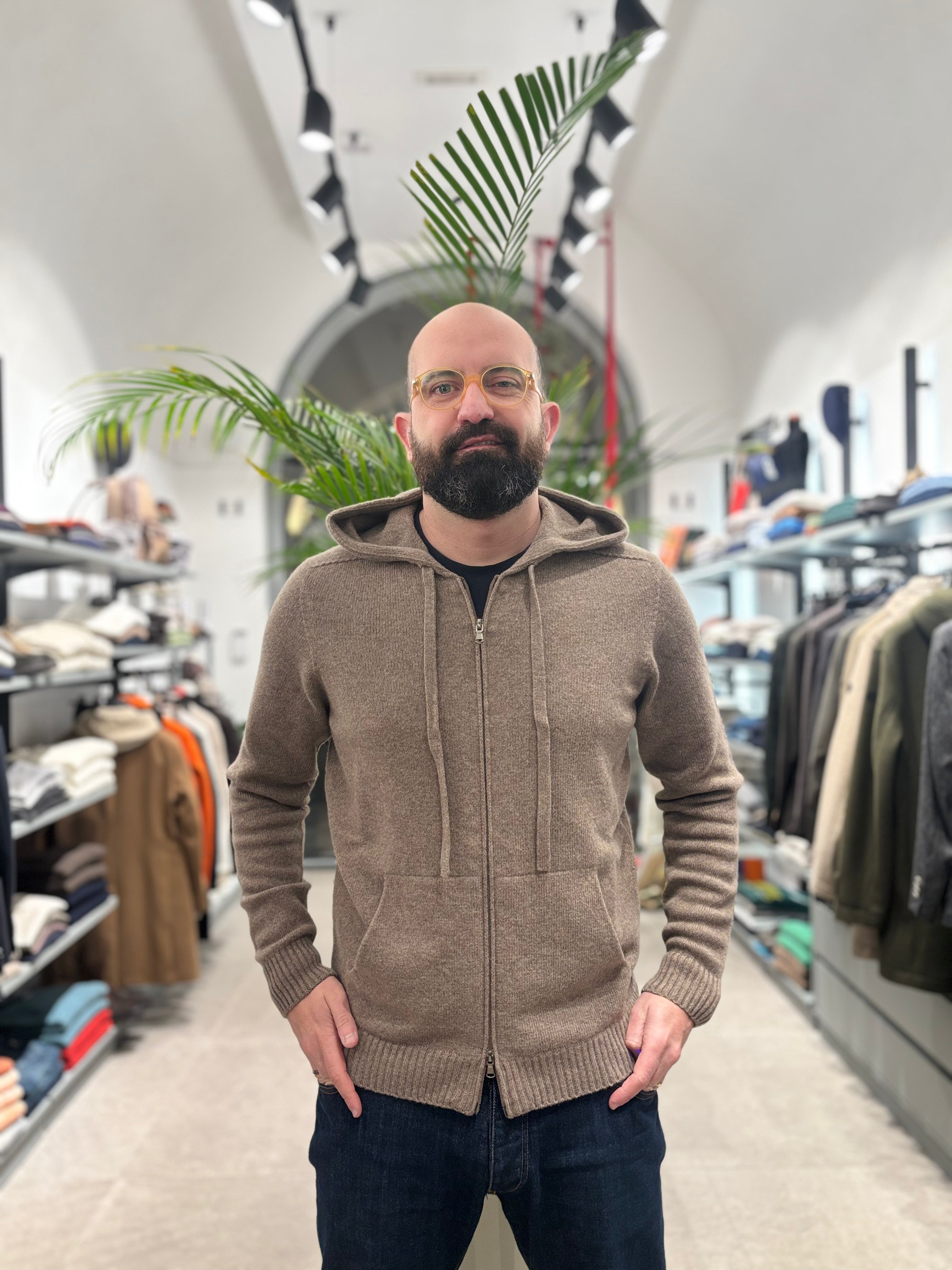 AROVESCIO FELPA CON ZIP IN LANA-CACHEMIRE COCCO