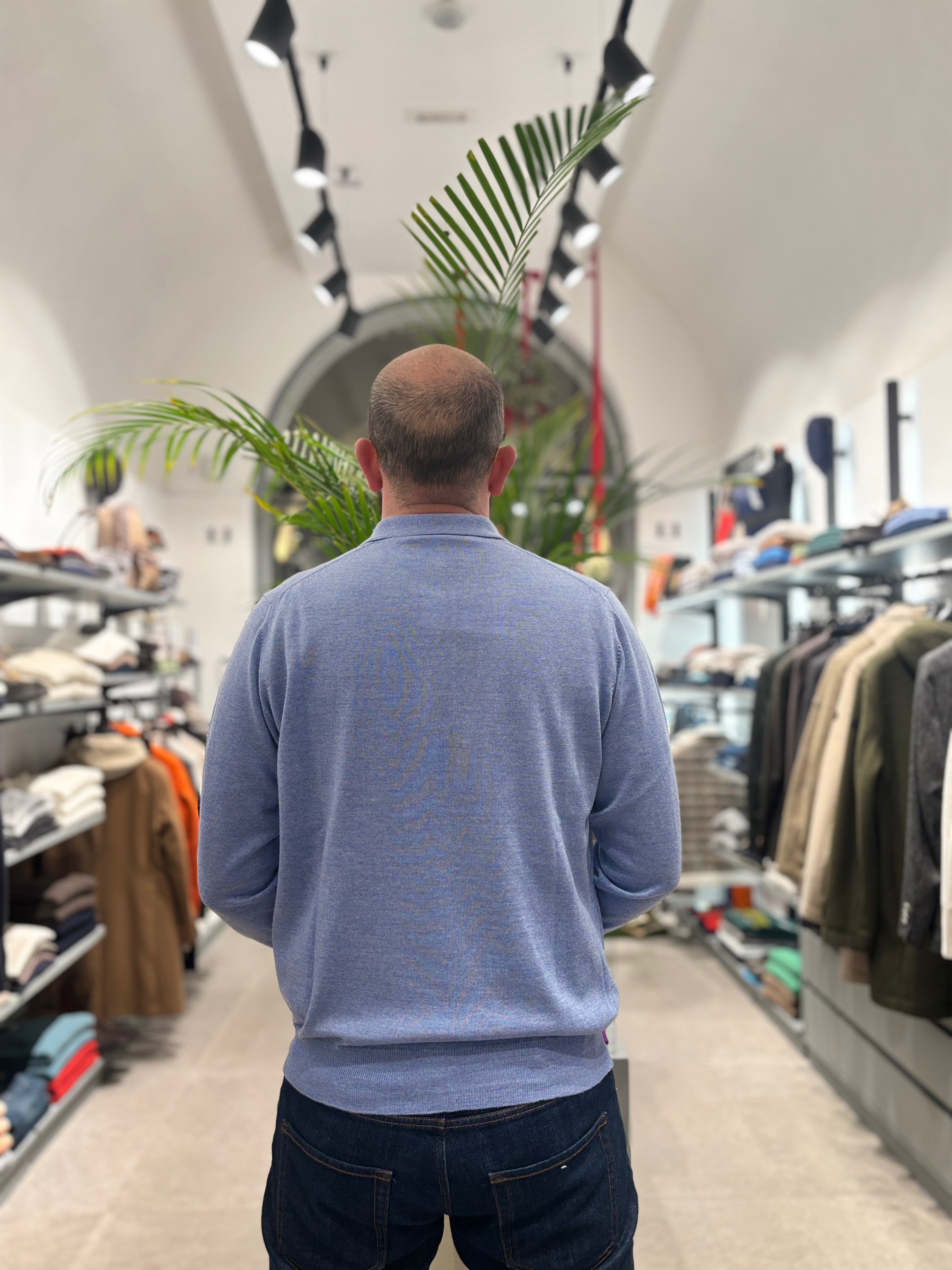 MALAGRIDA POLO IN LANA MERINOS CELESTE