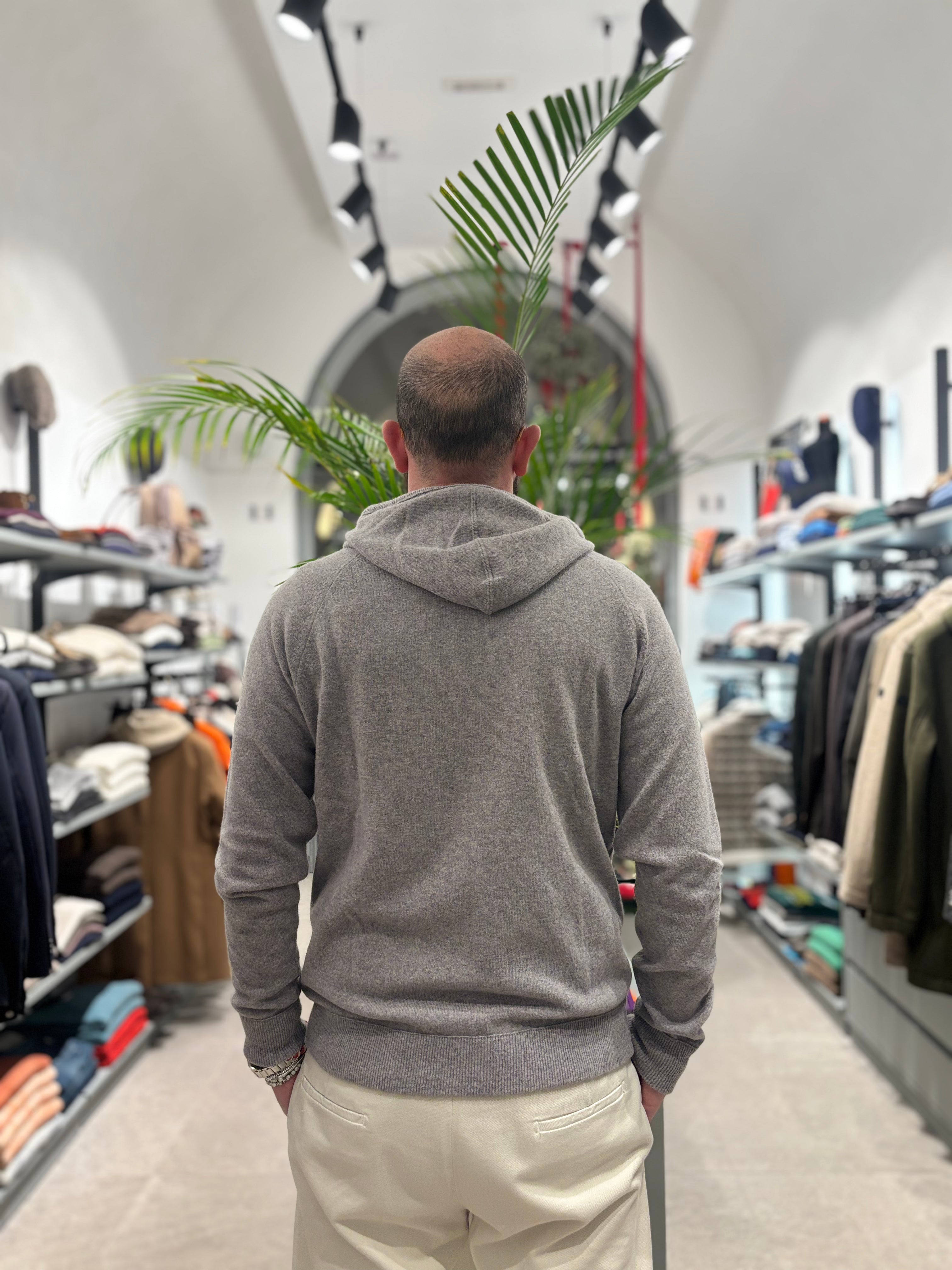 RETOIS FELPA IN LANA CON ZIP E CAPPUCCIO GRIGIO